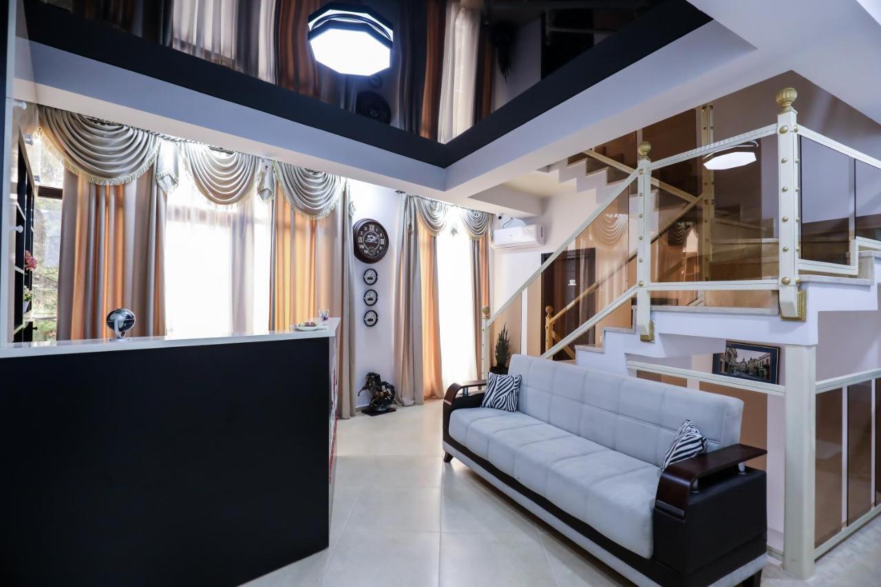 Hotel Sagu Kutaisi Ngoại thất bức ảnh