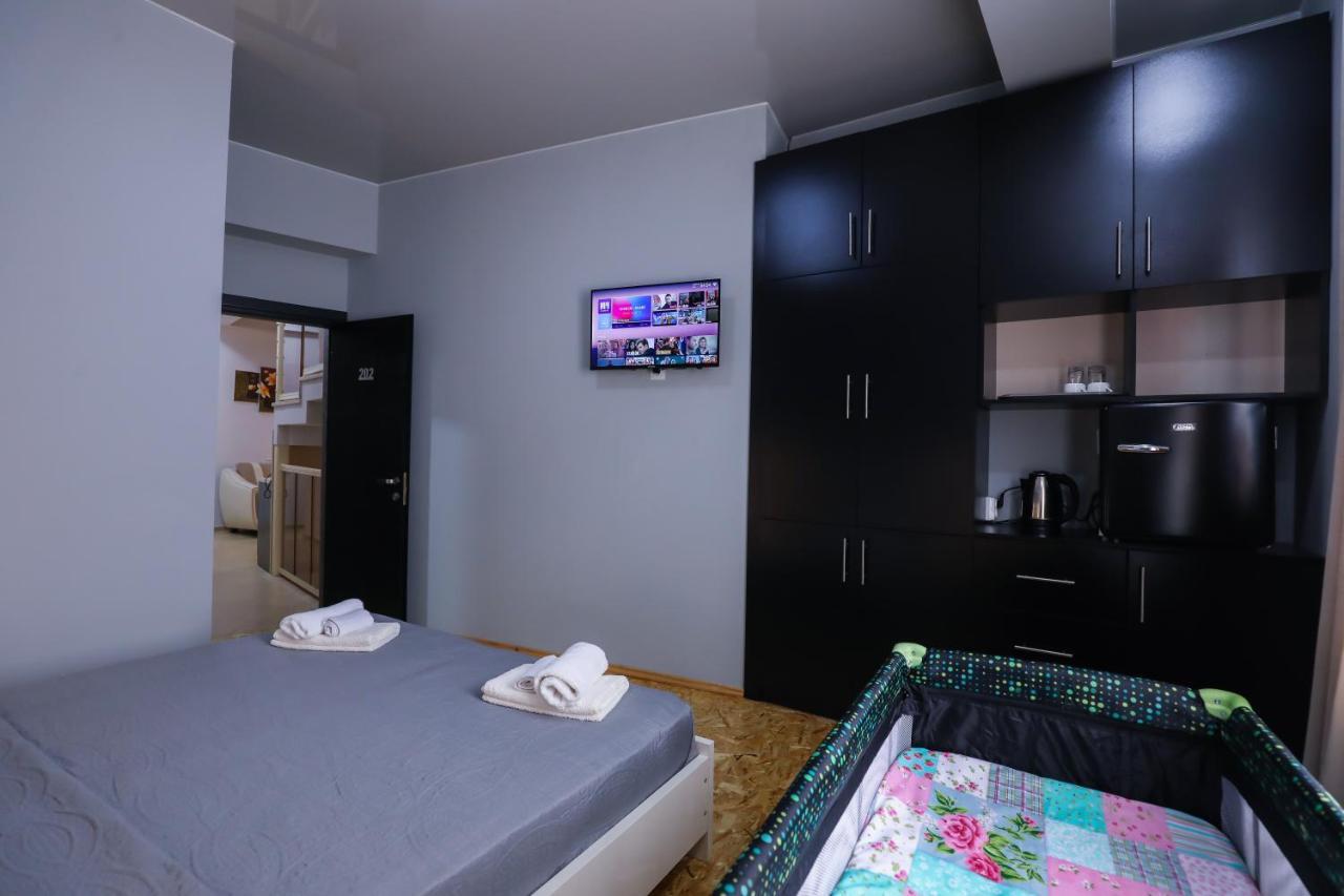 Hotel Sagu Kutaisi Ngoại thất bức ảnh